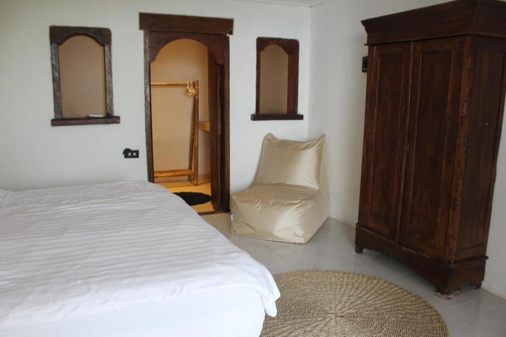 Lombok Coconut Hotel Mangsit Kültér fotó