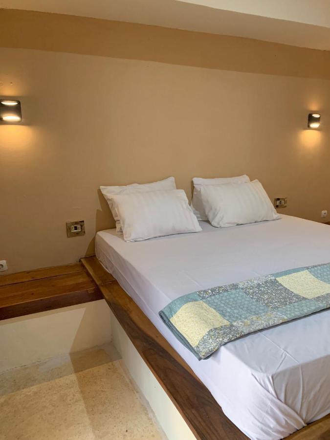 Lombok Coconut Hotel Mangsit Kültér fotó