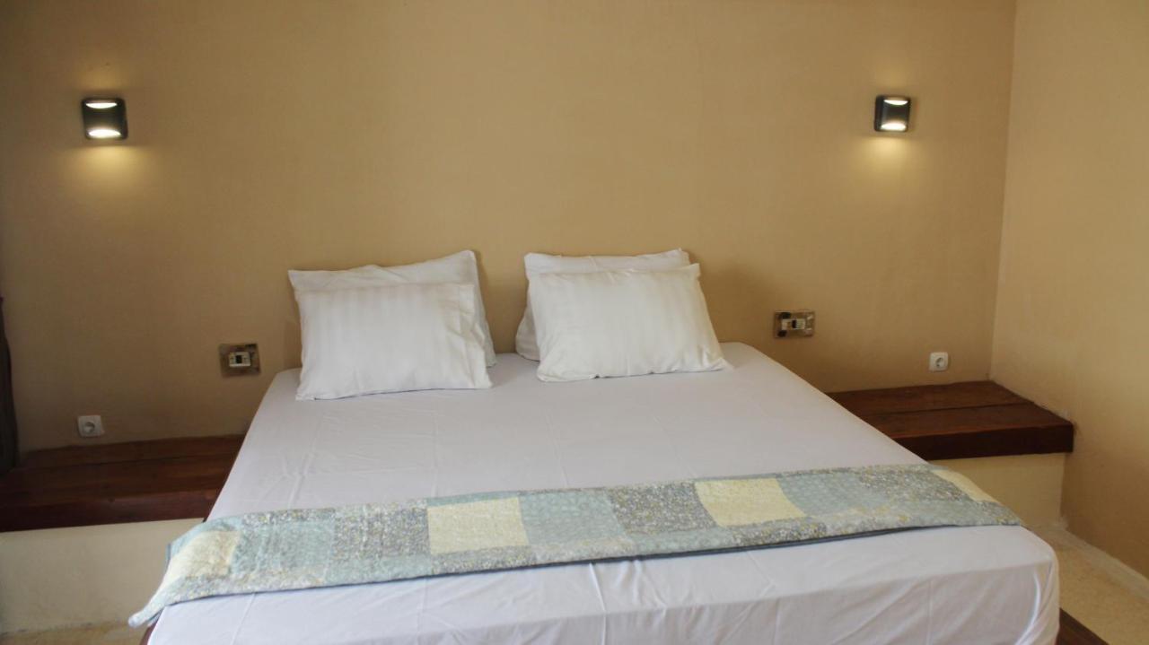 Lombok Coconut Hotel Mangsit Kültér fotó